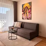 Апарт-готель M2suites By Bestchoice - Messe - Parking - Self-check-in Грац