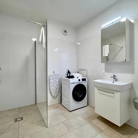 M2suites By Bestchoice - Messe - Parking - Self-check-in 3* Graz