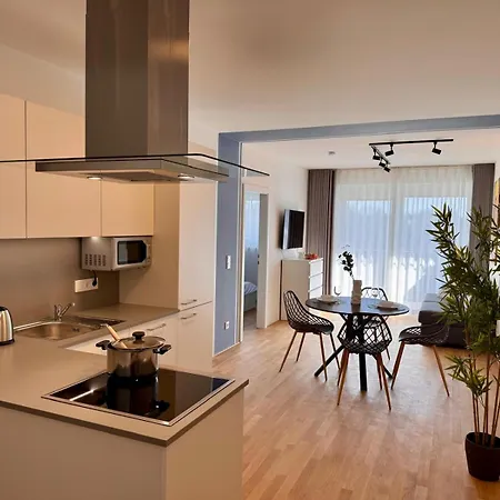 Apartahotel M2suites By Bestchoice - Messe - Parking - Self-check-in 3*
