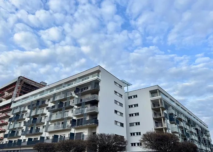 מלון דירות M2suites By Bestchoice - Messe - Parking - Self-check-in 3*